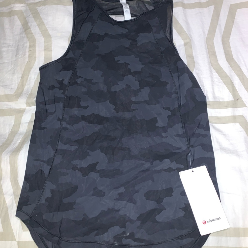 Lulu lemon muscle shirt - Picture 1 of 2